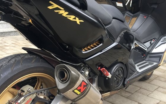 Gebrauchtmotorrad Yamaha TMAX SX Sport Edition - Bild 6 Gebrauchtmotorrad Yamaha TMAX SX Sport Edition - Bild 6