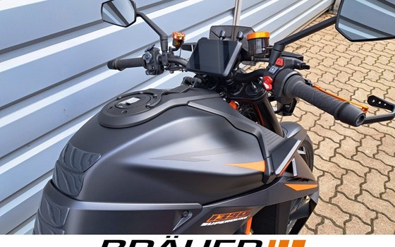 Gebrauchtmotorrad KTM 1390 Super Duke R EVO - Bild 7