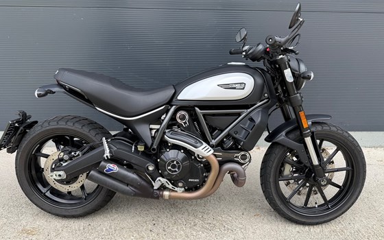Gebrauchtmotorrad Ducati Scrambler Icon Dark - Bild 1