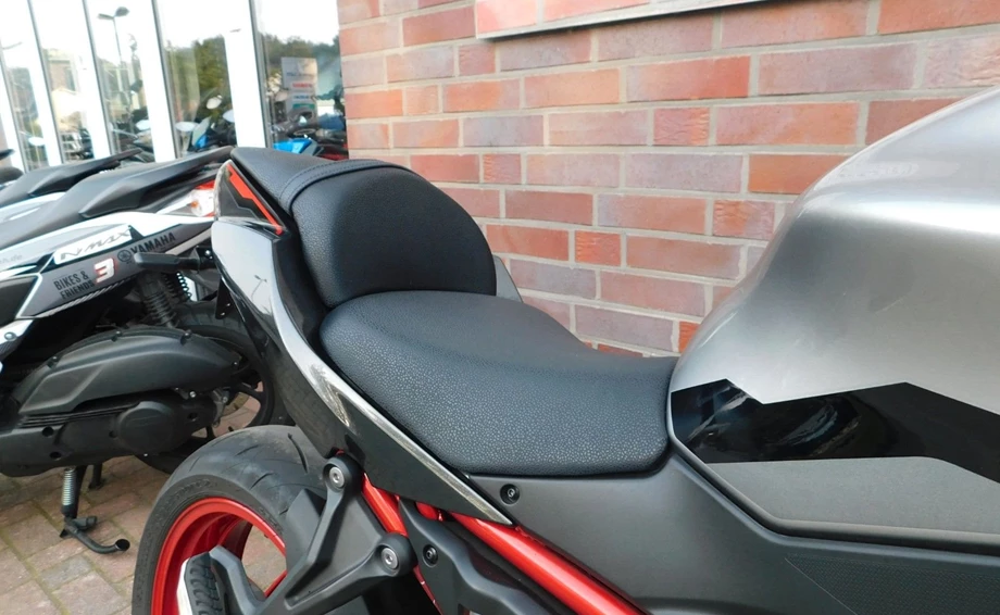 Angebot Kawasaki Z650 Bild 16: Angebot Kawasaki Z650