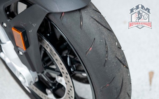 Gebrauchtmotorrad BMW S 1000 RR - Bild 13