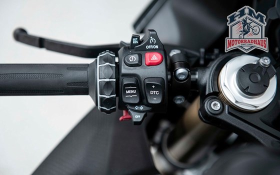 Gebrauchtmotorrad BMW S 1000 RR - Bild 8