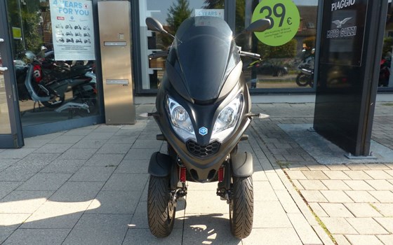 Gebrauchtmotorrad Piaggio MP3 300 - Bild 1