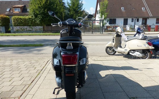 Neufahrzeug Vespa GTS 310 Super - Bild 15