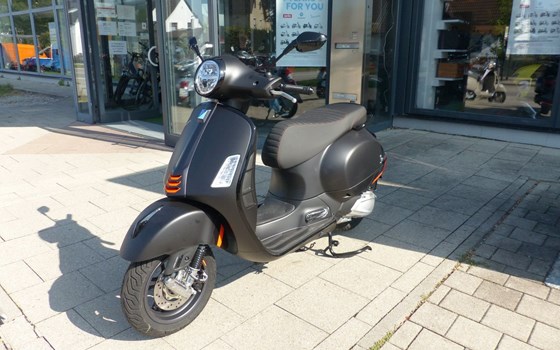 Neufahrzeug Vespa GTS 125 Supersport iGET - Bild 11