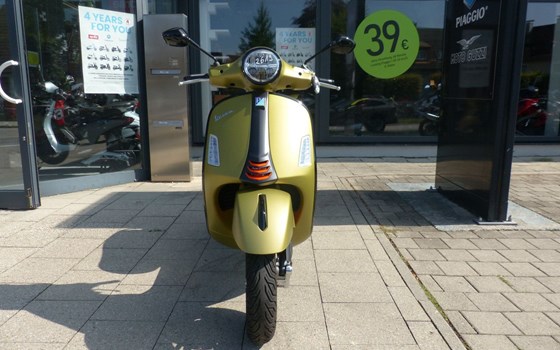 Neufahrzeug Vespa GTS 125 Supersport iGET - Bild 2
