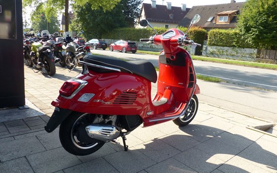 Neufahrzeug Vespa GTS 125 Super Sport - Bild 13