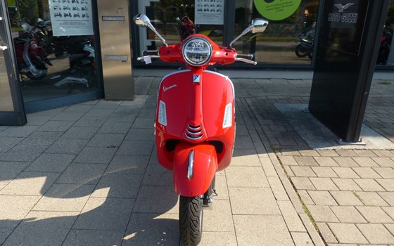 Neufahrzeug Vespa GTS 125 Super - Bild 2