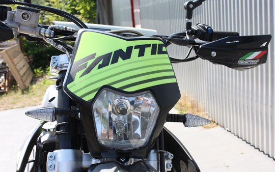Gebrauchtmotorrad Fantic XMF 125 Performance - Bild 5
