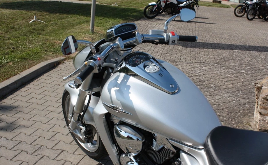 Angebot Suzuki VZR 1800 Bild 13: Angebot Suzuki VZR 1800