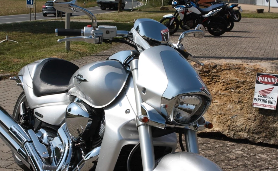 Angebot Suzuki VZR 1800 Bild 5: Angebot Suzuki VZR 1800