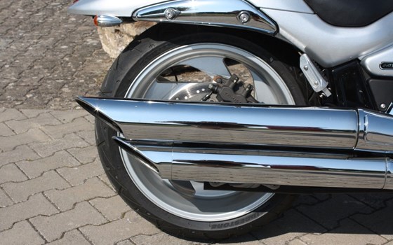 Gebrauchtmotorrad Suzuki VZR 1800 - Bild 7