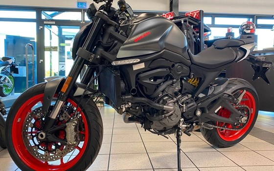 Gebrauchtmotorrad Ducati Monster - Bild 2