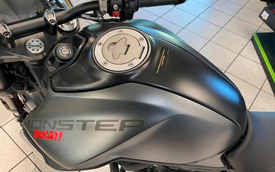 Gebrauchtmotorrad Ducati Monster - Bild 7