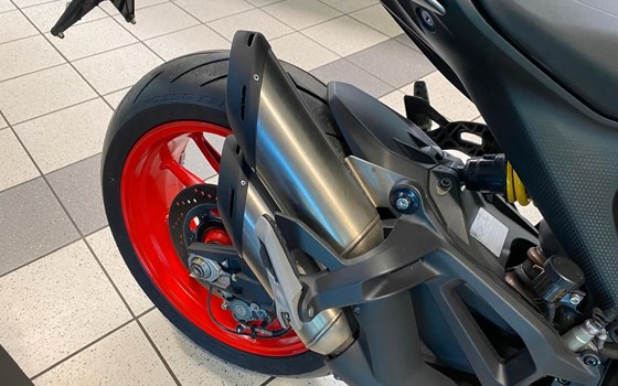 Gebrauchtmotorrad Ducati Monster - Bild 8