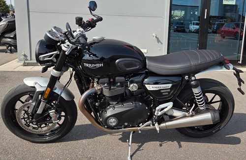 Gebrauchtmotorrad Triumph Speed Twin 1200