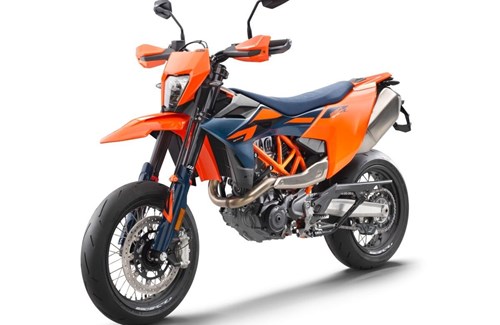 Neumotorrad KTM 690 SMC R