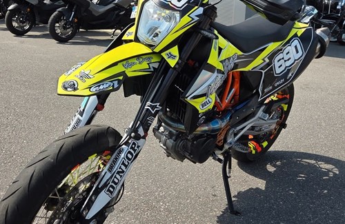 Gebrauchtmotorrad KTM 690 SMC R