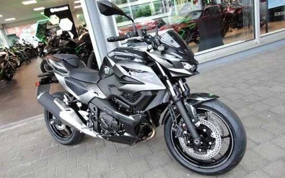 Gebrauchtmotorrad Kawasaki Z7 Hybrid - Bild 1