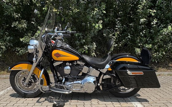 Gebrauchtmotorrad Harley-Davidson Softail Heritage Classic FLSTC - Bild 1 Gebrauchtmotorrad Harley-Davidson Softail Heritage Classic FLSTC - Bild 1