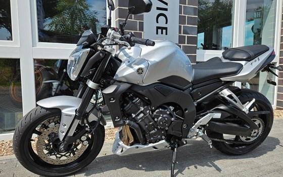 Gebrauchtmotorrad Yamaha FZ1 - Bild 2