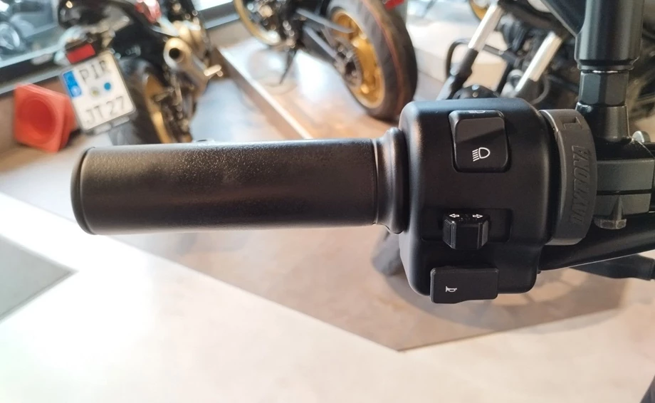 Angebot Yamaha XV 950 R Bild 14: Angebot Yamaha XV 950 R