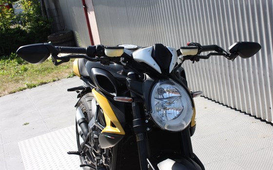 Gebrauchtmotorrad MV Agusta Dragster 800 RR - Bild 4