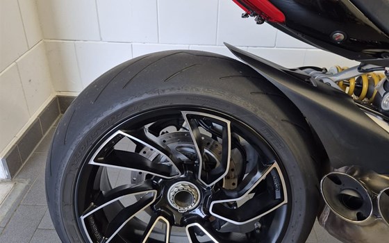 Gebrauchtmotorrad Ducati XDiavel S - Bild 8