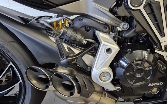 Gebrauchtmotorrad Ducati XDiavel S - Bild 7