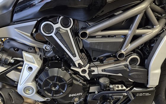 Gebrauchtmotorrad Ducati XDiavel S - Bild 6