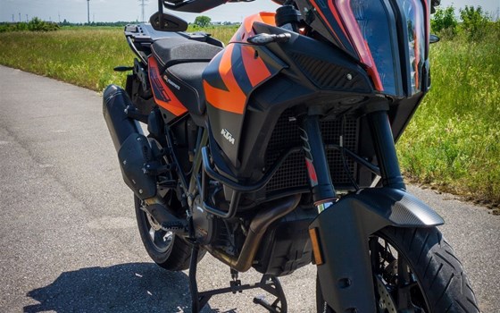 Gebrauchtmotorrad KTM 1290 Super Adventure S - Bild 3 Gebrauchtmotorrad KTM 1290 Super Adventure S - Bild 3