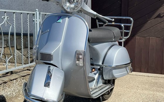 Gebrauchtmotorrad Vespa 125 - Bild 1 Gebrauchtmotorrad Vespa 125 - Bild 1