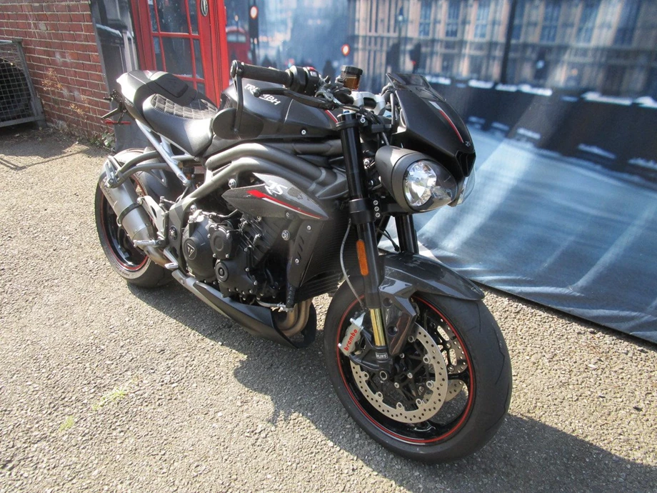 Angebot Triumph Speed Triple RS Bild 1: Angebot Triumph Speed Triple RS