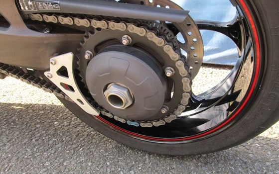 Gebrauchtmotorrad Triumph Speed Triple RS - Bild 4