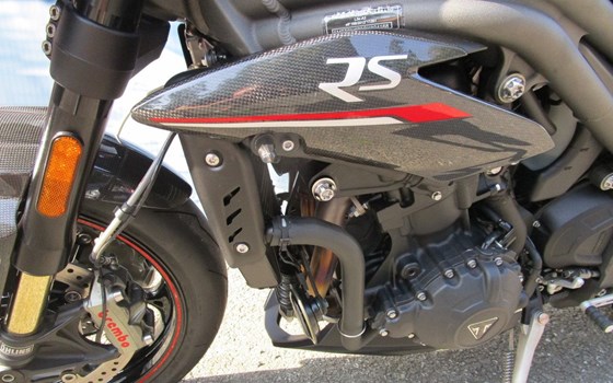 Gebrauchtmotorrad Triumph Speed Triple RS - Bild 7