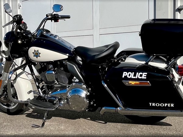 Gebrauchtmotorrad Harley-Davidson Road King Police FLHP