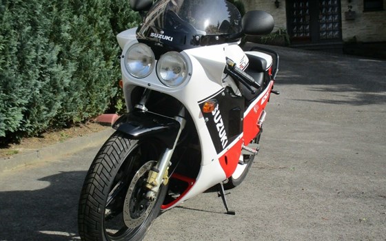 Gebrauchtmotorrad Suzuki GSX-R 750 - Bild 3