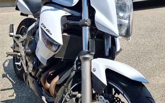 Gebrauchtmotorrad Kawasaki ER-6n - Bild 6 Gebrauchtmotorrad Kawasaki ER-6n - Bild 6