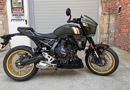Neumotorrad Suzuki GSX-8TT