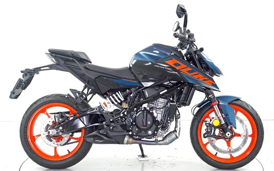 Neufahrzeug KTM 125 Duke - Bild 4