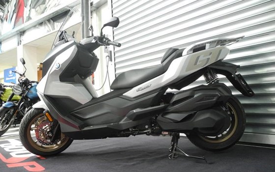 Gebrauchtmotorrad BMW C 400 GT - Bild 2