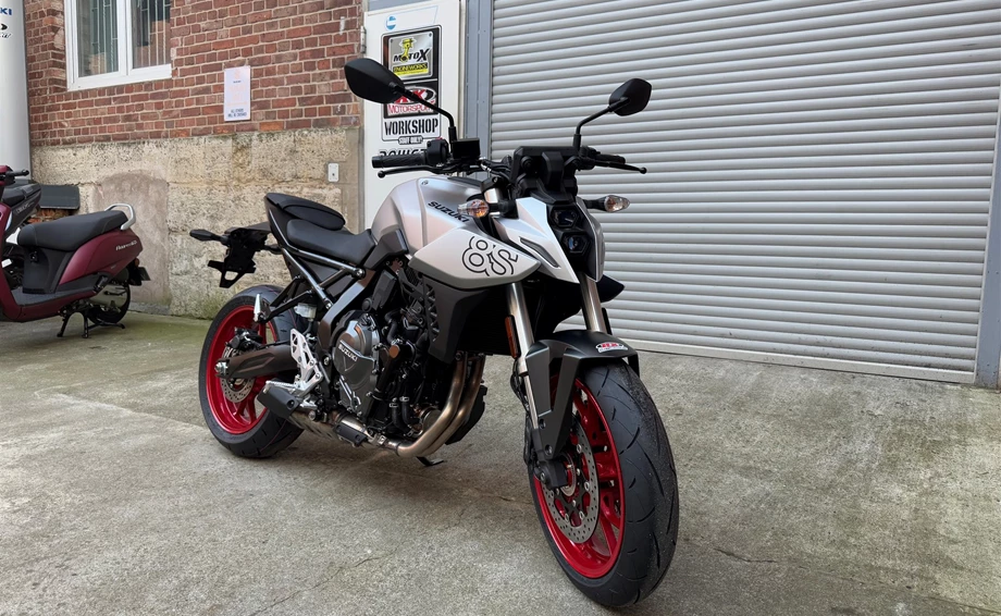 Angebot Suzuki GSX-8S Bild 7: Angebot Suzuki GSX-8S