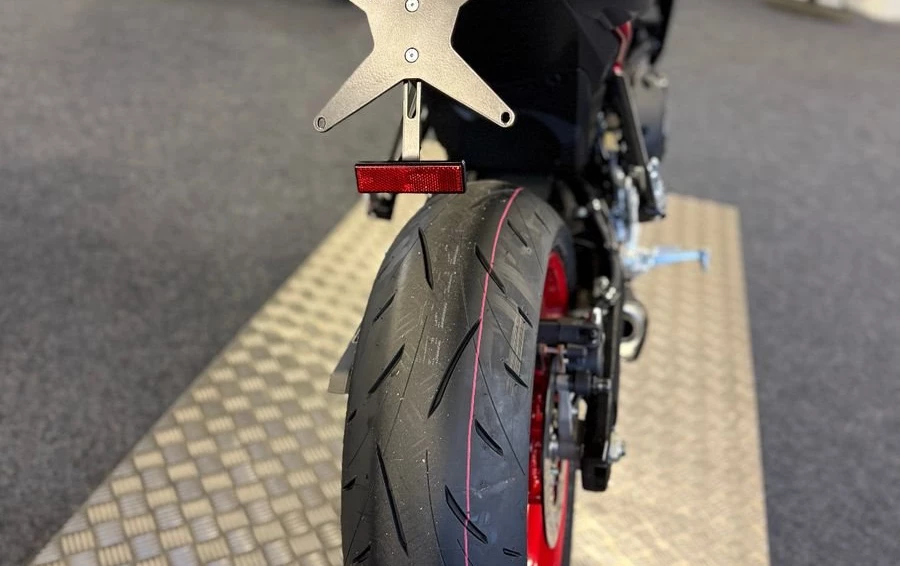 Angebot Suzuki GSX-8S Bild 5: Angebot Suzuki GSX-8S