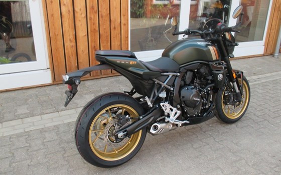 Gebrauchtmotorrad Suzuki GSX-8TT - Bild 3