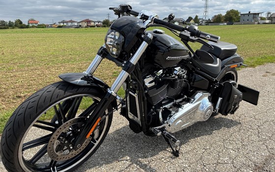 Gebrauchtmotorrad Harley-Davidson Softail Breakout 114 FXBRS - Bild 1 Gebrauchtmotorrad Harley-Davidson Softail Breakout 114 FXBRS - Bild 1