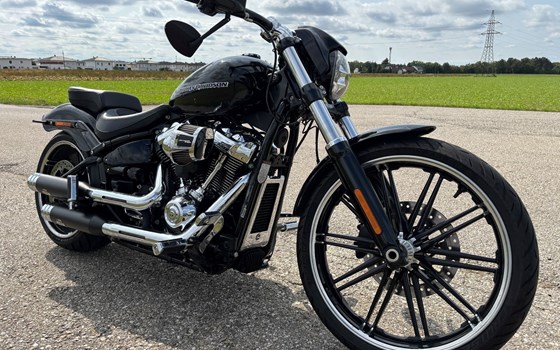 Gebrauchtmotorrad Harley-Davidson Softail Breakout 114 FXBRS - Bild 2 Gebrauchtmotorrad Harley-Davidson Softail Breakout 114 FXBRS - Bild 2