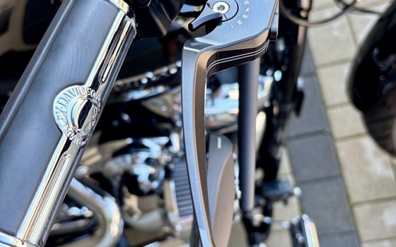 Gebrauchtmotorrad Harley-Davidson Softail Breakout 114 FXBRS - Bild 19 Gebrauchtmotorrad Harley-Davidson Softail Breakout 114 FXBRS - Bild 19