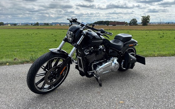 Gebrauchtmotorrad Harley-Davidson Softail Breakout 114 FXBRS - Bild 6 Gebrauchtmotorrad Harley-Davidson Softail Breakout 114 FXBRS - Bild 6