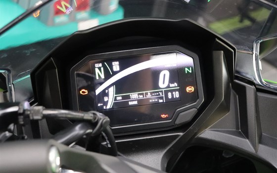 Gebrauchtmotorrad Kawasaki Ninja 650 - Bild 6