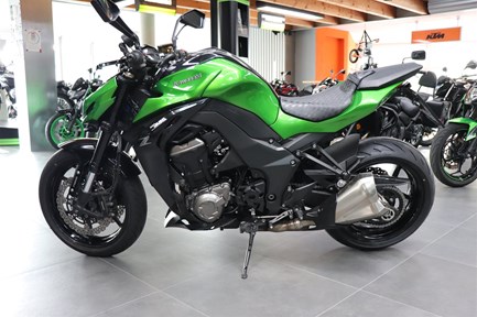 Kawasaki Z1000